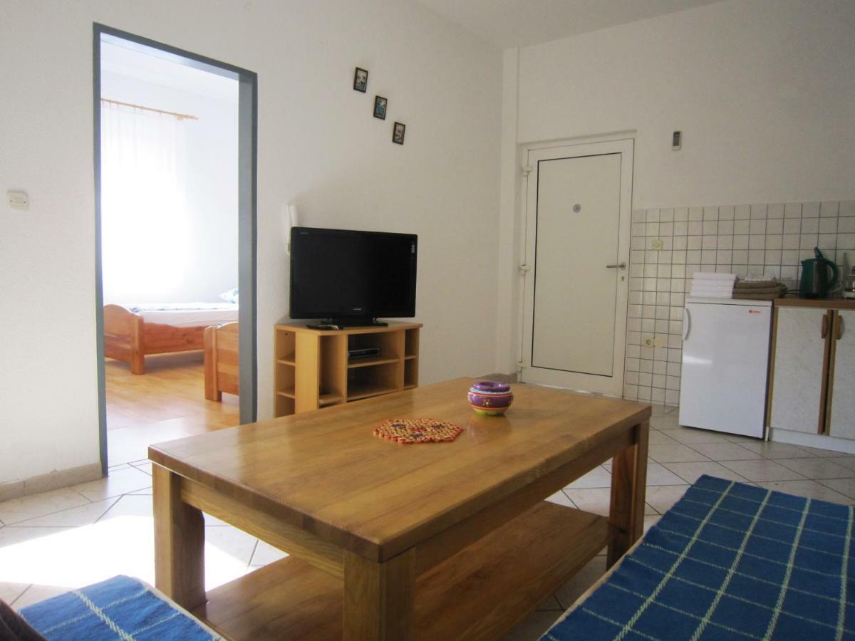 Apartments Milic Vodice Ngoại thất bức ảnh