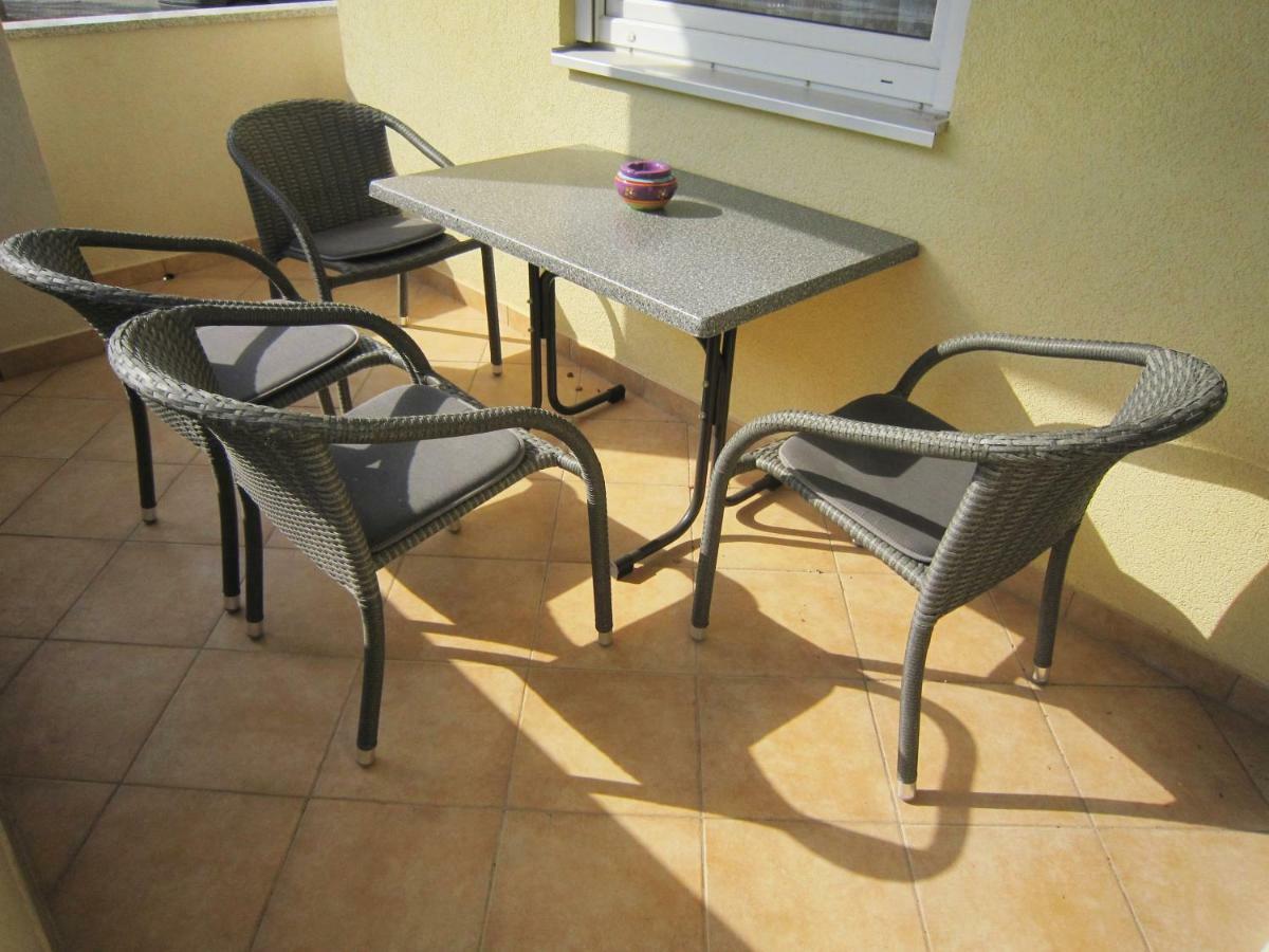 Apartments Milic Vodice Ngoại thất bức ảnh