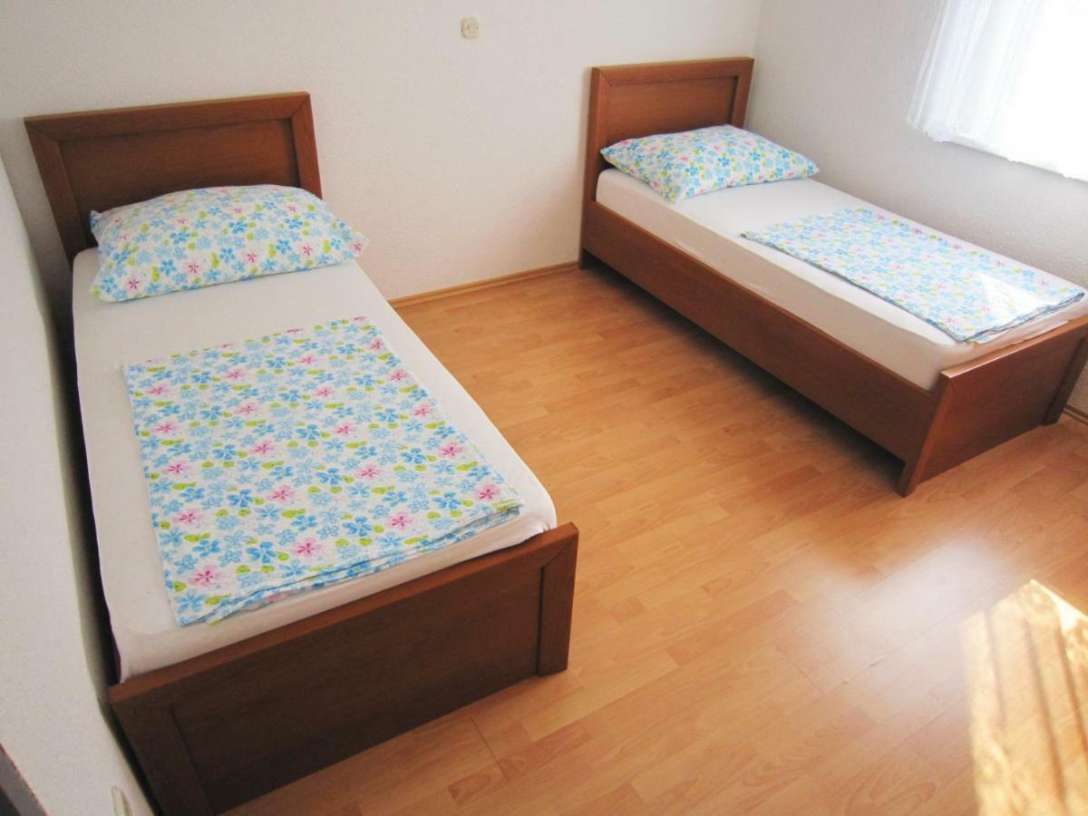 Apartments Milic Vodice Ngoại thất bức ảnh