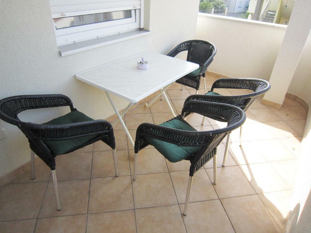 Apartments Milic Vodice Ngoại thất bức ảnh